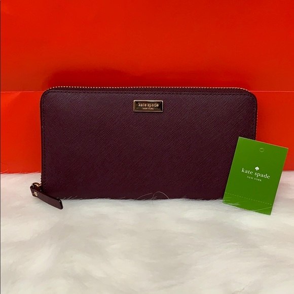 kate spade Handbags - Nwt kate spade wallet ONLY ONE LEFT